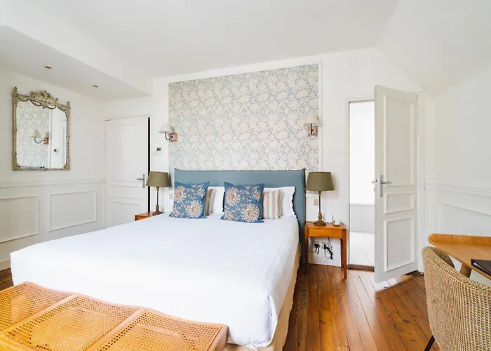 Hotel Edouard Vii 3*